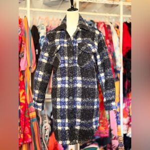 Anthropologie Shacket Fluffy Fleece sz XS EUC oversized